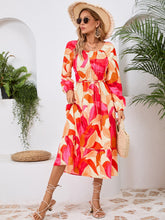 Load image into Gallery viewer, Printed Long Sleeve Midi Dress