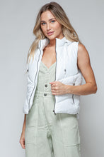 Load image into Gallery viewer, Snobbish Zip Up Quilted Hooded Vest