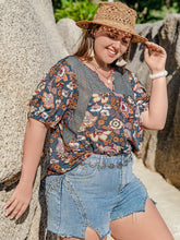 Load image into Gallery viewer, Plus Size Printed Notched Half Sleeve Blouse