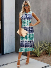 Load image into Gallery viewer, Slit Printed Round Neck Sleeveless Dress