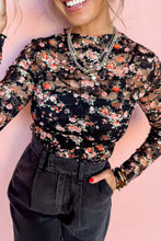 Load image into Gallery viewer, Floral Round Neck Long Sleeve Blouse