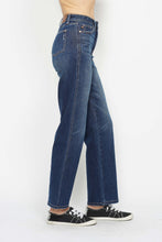 Load image into Gallery viewer, Judy Blue Full Size High Waist Tummy Control Jeans