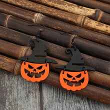 Load image into Gallery viewer, Wooden Pumpkin Shape Earrings