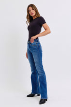 Load image into Gallery viewer, Judy Blue Full Size Mid-Rise Bootcut Jeans with Pockets