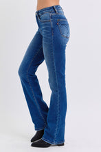 Load image into Gallery viewer, Judy Blue Full Size Mid-Rise Bootcut Jeans with Pockets