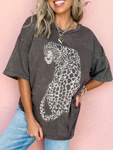 Load image into Gallery viewer, Cheetah Mineral Wash Round Neck Half Sleeve T-Shirt