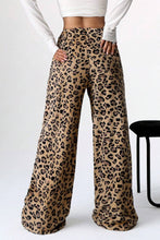 Load image into Gallery viewer, Leopard Wide Leg Pants