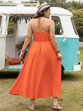 Load image into Gallery viewer, Plus Size Halter Neck Midi Dress