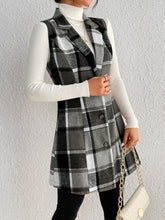 Load image into Gallery viewer, Plaid Button Up Vest Coat