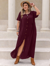 Load image into Gallery viewer, Plus Size Round Neck Half Sleeve Dress