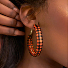 Load image into Gallery viewer, Plaid PU Leather Hoop Earrings