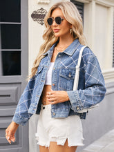 Load image into Gallery viewer, Pearl Trim Long Sleeve Denim Jacket