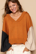 Load image into Gallery viewer, POL Exposed Seam Roll Edge Color Block V Neck Sweater