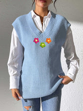 Load image into Gallery viewer, Flower V-Neck Sweater Vest