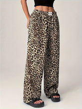 Load image into Gallery viewer, Leopard Wide Leg Pants with Pockets