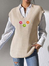 Load image into Gallery viewer, Flower V-Neck Sweater Vest