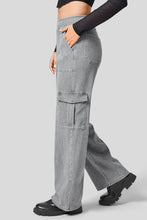 Load image into Gallery viewer, High Waist Straight Leg Cargo Jeans