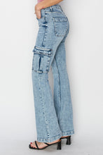 Load image into Gallery viewer, RISEN Full Size High Rise Cargo Flare Jeans