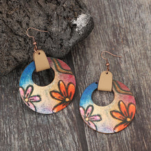 Load image into Gallery viewer, Wooden Flower Round Shape Earrings