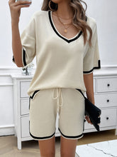 Load image into Gallery viewer, Contrast Trim V-Neck Top and Shorts Set