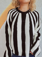 Load image into Gallery viewer, Contrast Stripes Button Down Long Sleeve Cardigan