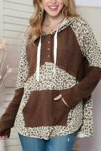 Load image into Gallery viewer, Leopard Ribbed Patchwork Drawstring Hoodie