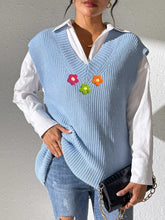 Load image into Gallery viewer, Flower V-Neck Sweater Vest