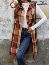 Load image into Gallery viewer, Pocketed Button Up Plaid Vest