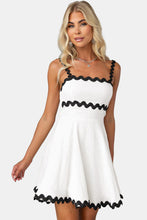 Load image into Gallery viewer, Contrast Trim Square Neck Mini Dress