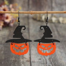 Load image into Gallery viewer, Wooden Pumpkin Shape Earrings