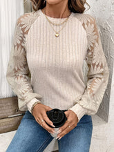 Load image into Gallery viewer, Round Neck Lace Patchwork Long Sleeve Top