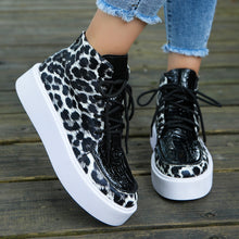 Load image into Gallery viewer, PU Leather Leopard Platform Sneakers