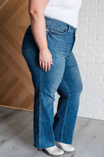 Load image into Gallery viewer, Anita Mid Rise Control Top Vintage Straight Jeans