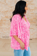 Load image into Gallery viewer, Dreamer Peplum Top in Pink Leopard