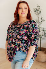 Load image into Gallery viewer, Essential Blouse in Black and Pink Paisley