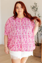 Load image into Gallery viewer, Essential Blouse in Fuchsia and White Paisley