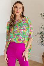 Load image into Gallery viewer, Essential Blouse in Painted Green and Pink