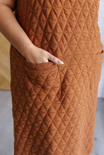 Load image into Gallery viewer, Free Falling Quilted Midi Dress