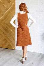 Load image into Gallery viewer, Free Falling Quilted Midi Dress