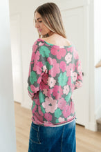 Load image into Gallery viewer, Group Chat Floral Top