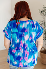 Load image into Gallery viewer, Lizzy Cap Sleeve Top in Royal Brush Strokes