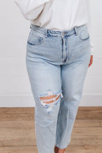 Load image into Gallery viewer, New Me Distressed Jeans