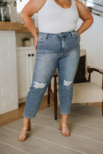 Load image into Gallery viewer, Reese Rhinestone Slim Fit Jeans