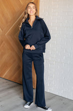 Load image into Gallery viewer, Resort Travel Wide Leg Crop Pant in  Navy