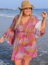 Load image into Gallery viewer, Plus Size Ruched Printed Long Sleeve Dress