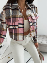 Load image into Gallery viewer, Pocketed Collared Neck Long Sleeve Plaid Jacket