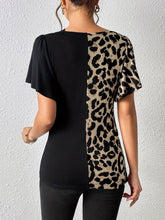 Load image into Gallery viewer, Ruched Leopard Flutter Sleeve T-Shirt