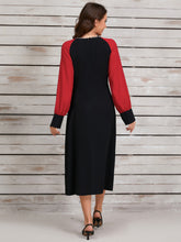 Load image into Gallery viewer, Ruched Contrast Long Sleeve Midi Dress