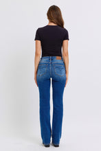 Load image into Gallery viewer, Judy Blue Full Size Mid-Rise Bootcut Jeans with Pockets