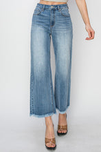 Load image into Gallery viewer, RISEN Raw Hem Cropped Wide Leg Jeans